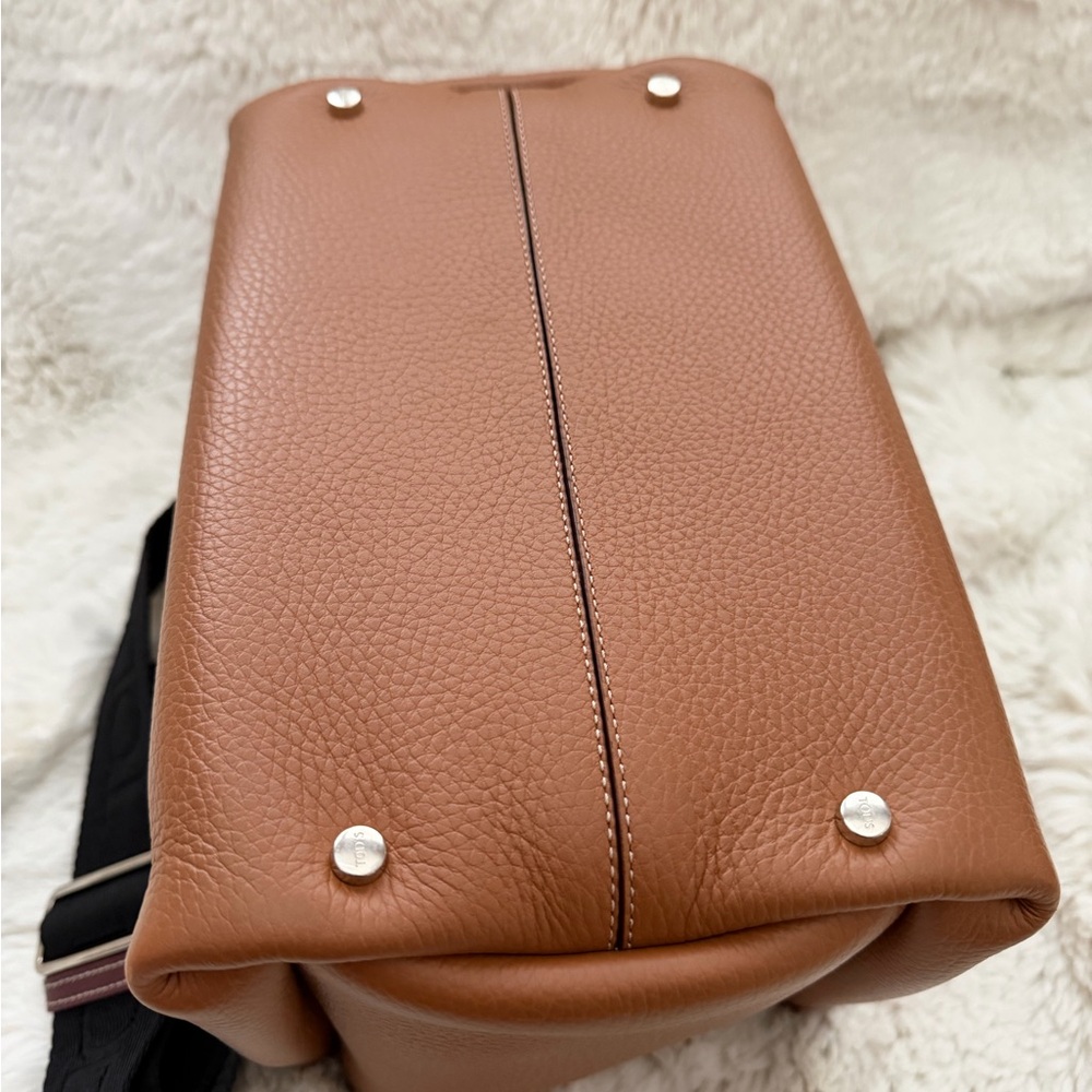 Tod's Mini Leather Tote - Picture 12 of 16